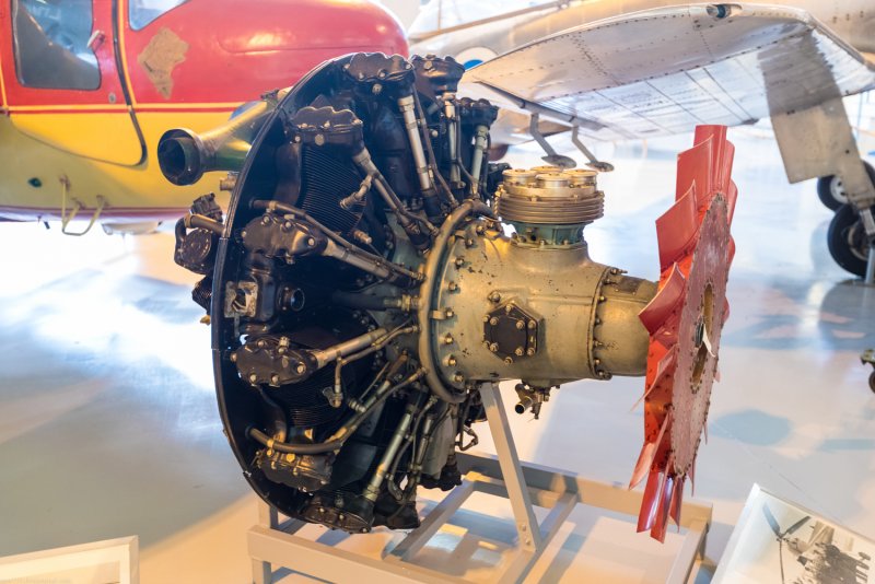 Ми-4 двигатель