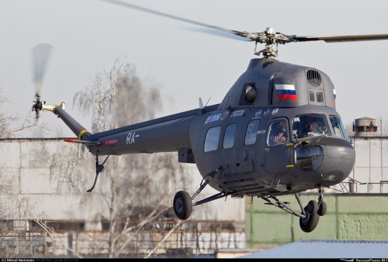 Ми-2 вертолёт