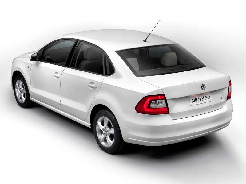 Škoda Rapid седан