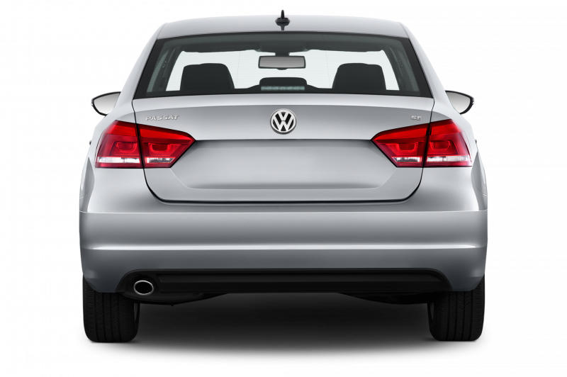 Volkswagen Passat 2016 сзади