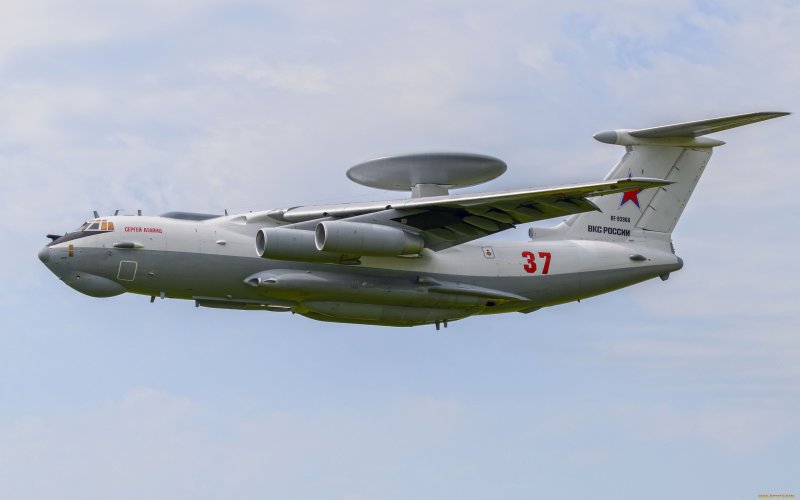 Самолет ил 76 АВАКС
