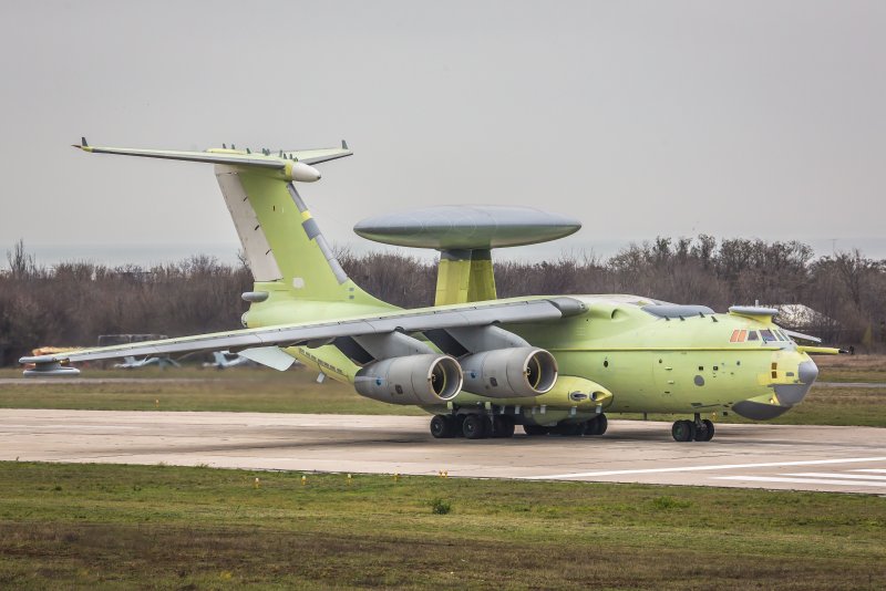 Самолёт ДРЛО А-100 "премьер"