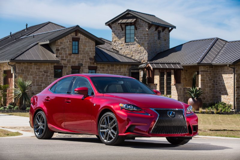 Lexus is 350 f Sport 2014
