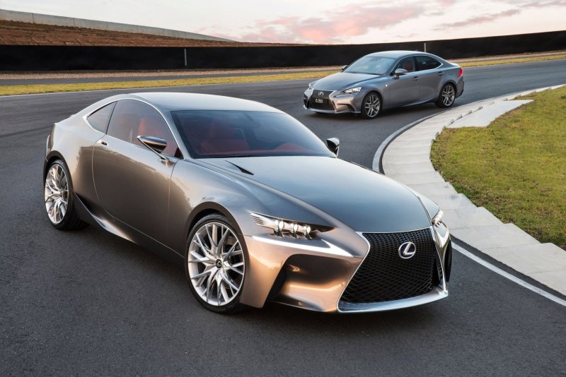 Lexus LF 300