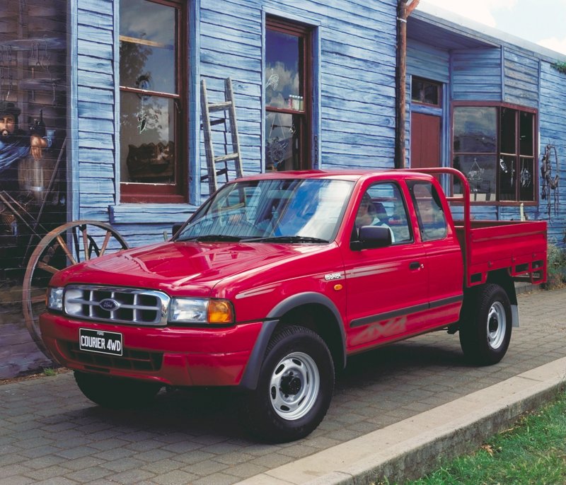 Ford Courier 2015