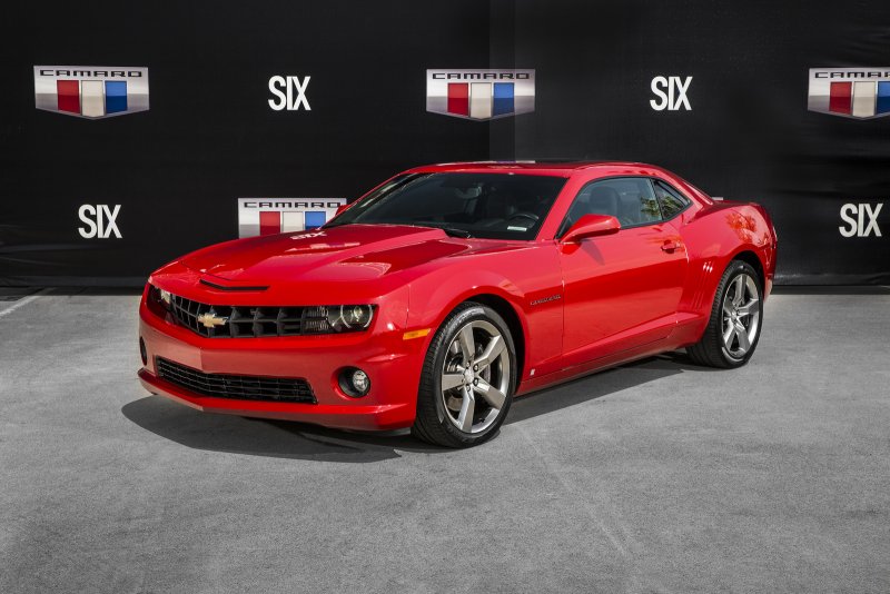 Chevrolet Camaro (пятое поколение) 2012
