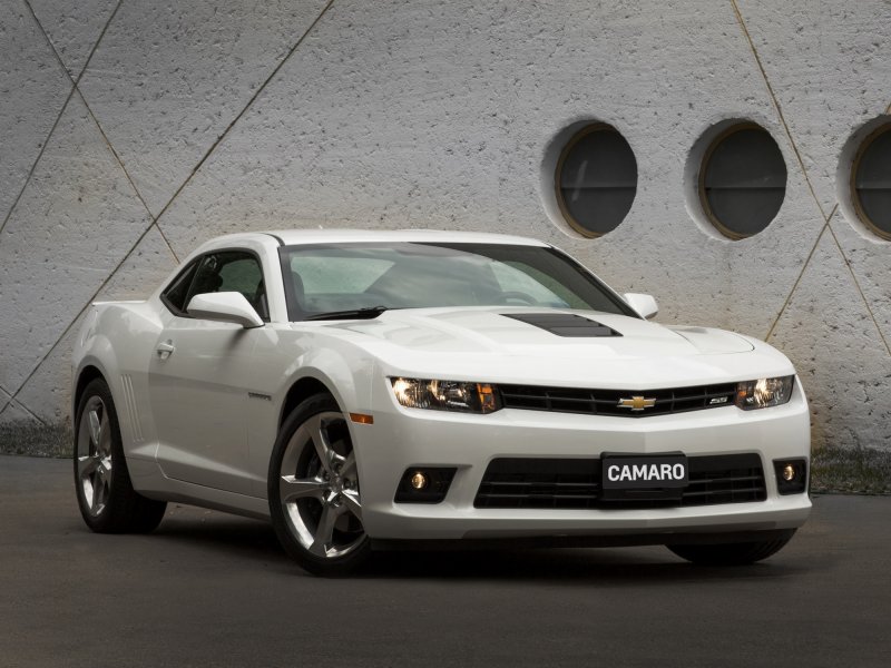 Chevrolet Camaro пятое поколение
