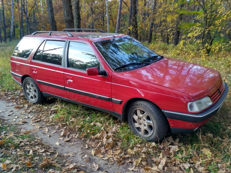 Пежо 405 универсал красный