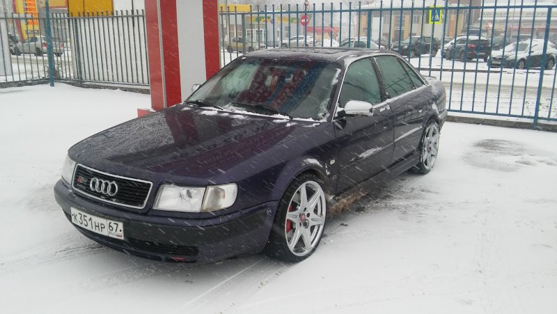 Audi s4 c4 2.2 Turbo 225/50/18