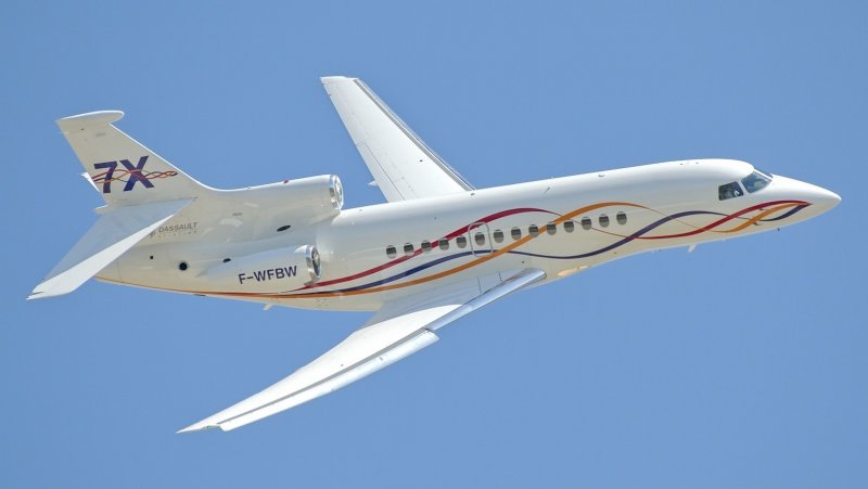 Самолет Dassault Falcon 7x