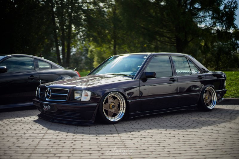 Mercedes 190 Custom