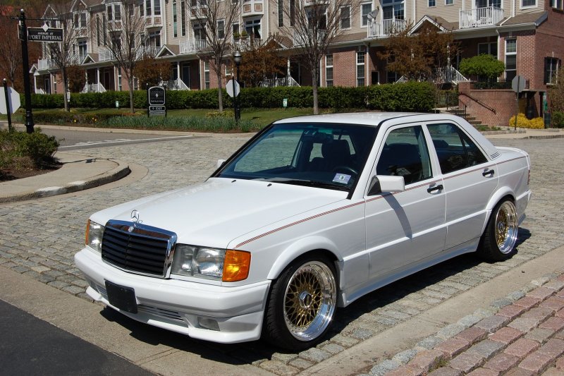 Mercedes 190e w201