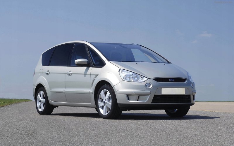 Ford s Max 2