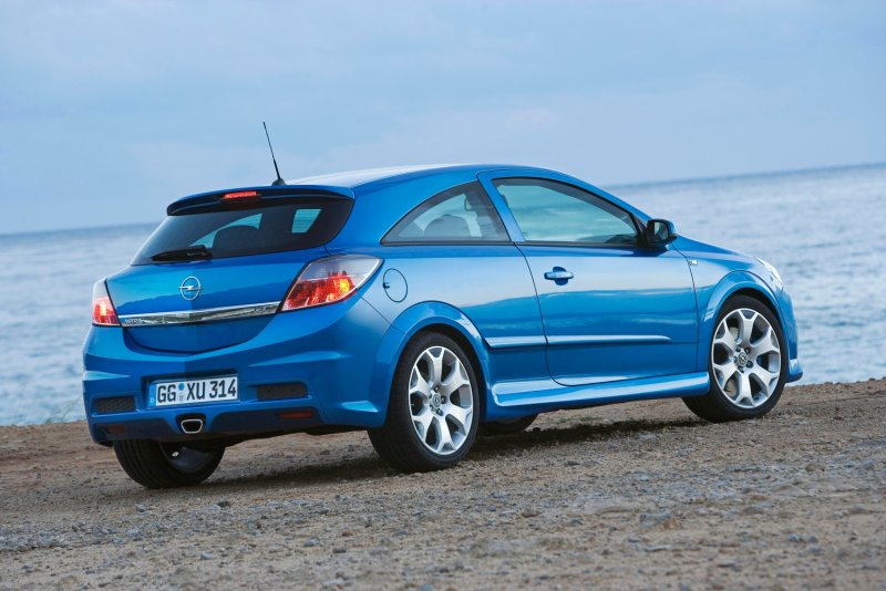 Opel Astra h OPC 2006