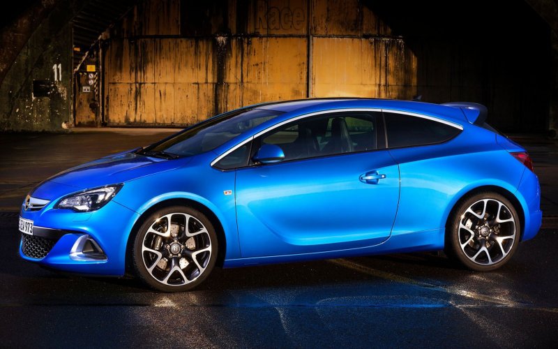 Opel Astra OPC