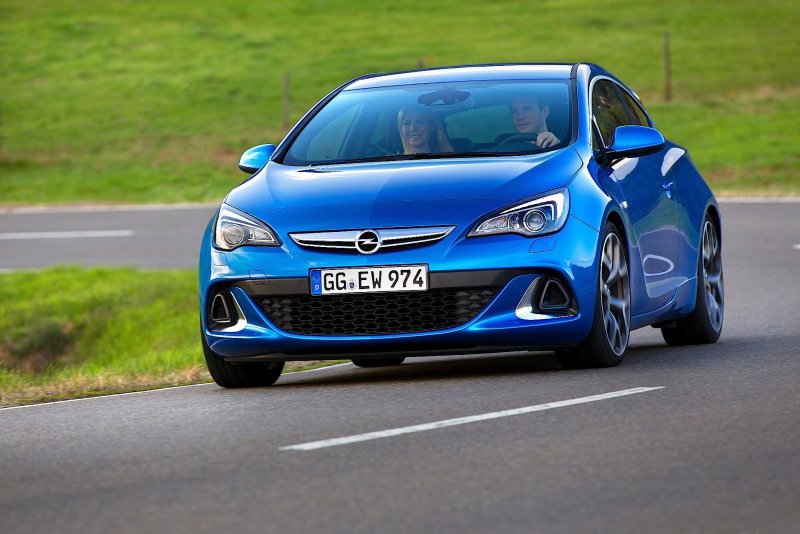 Opel Astra OPC 2015