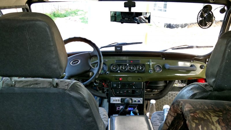 УАЗ Хантер 3151 салон