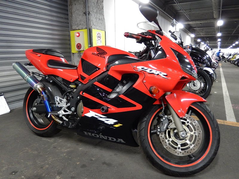 Honda CBR 600 f4