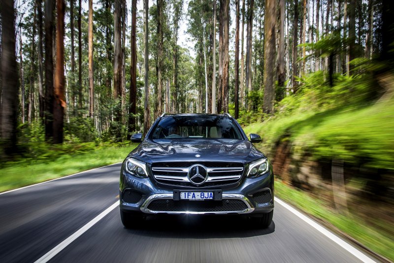 Mercedes Benz 2017