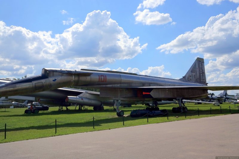 Т-100 самолет