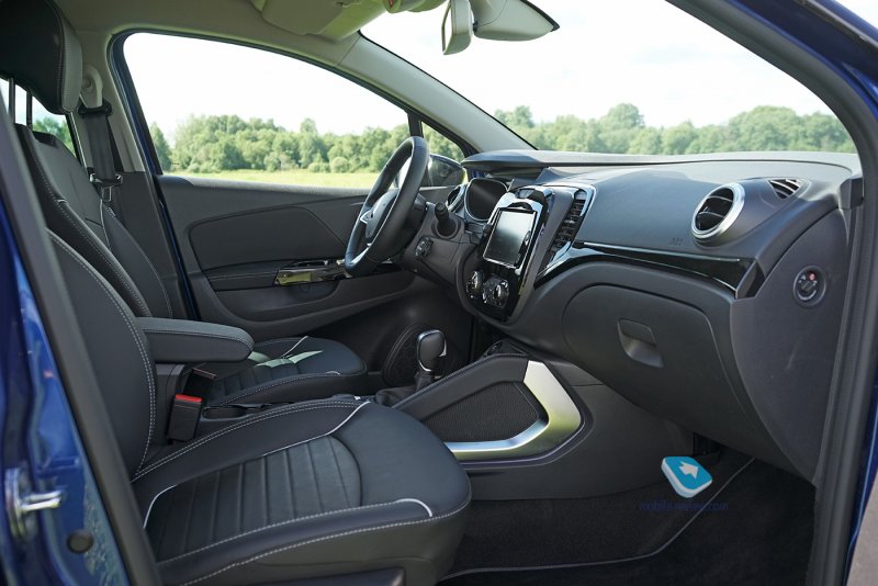 Renault Captur 2021 салон