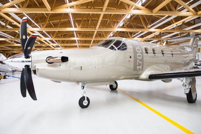 Самолет Пилатус РС-12