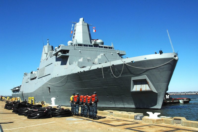USS Arlington LPD-24