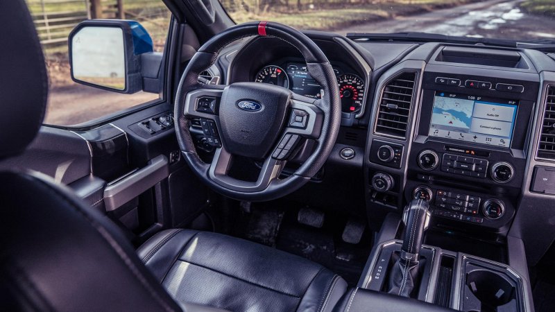 Ford f-150 SVT Raptor Interior