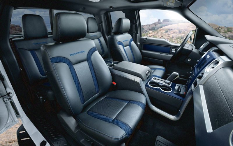 Ford f-150 Raptor Interior