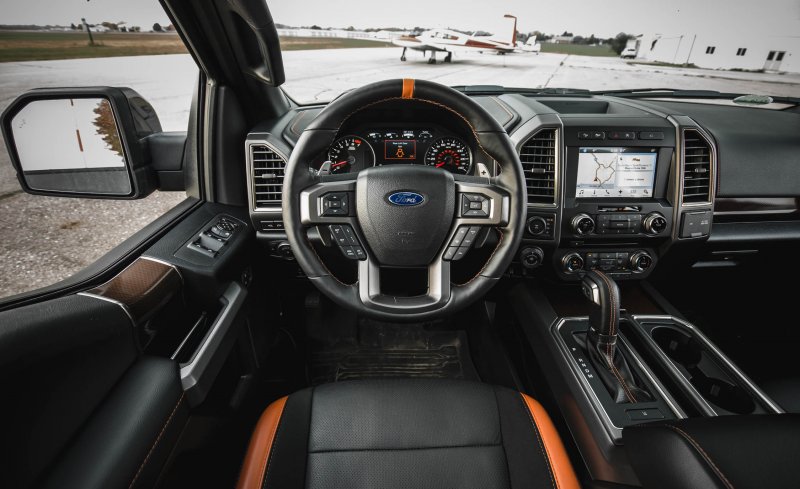 Ford f 150 Raptor 2018 салон