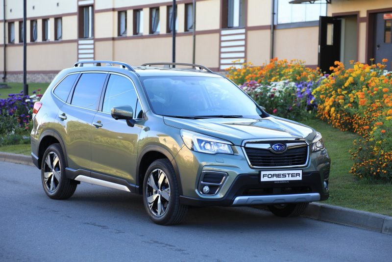 Субару Forester 2020