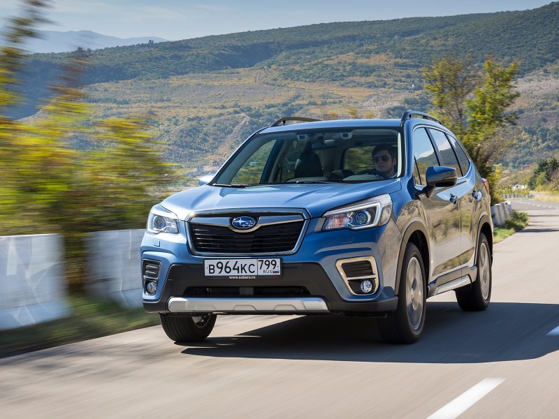 Subaru Forester 2019 спереди