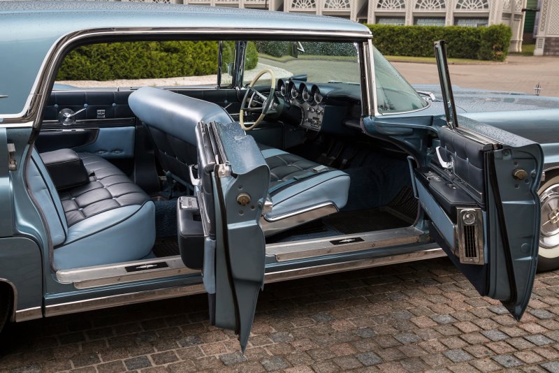 Lincoln Continental Mark 1966