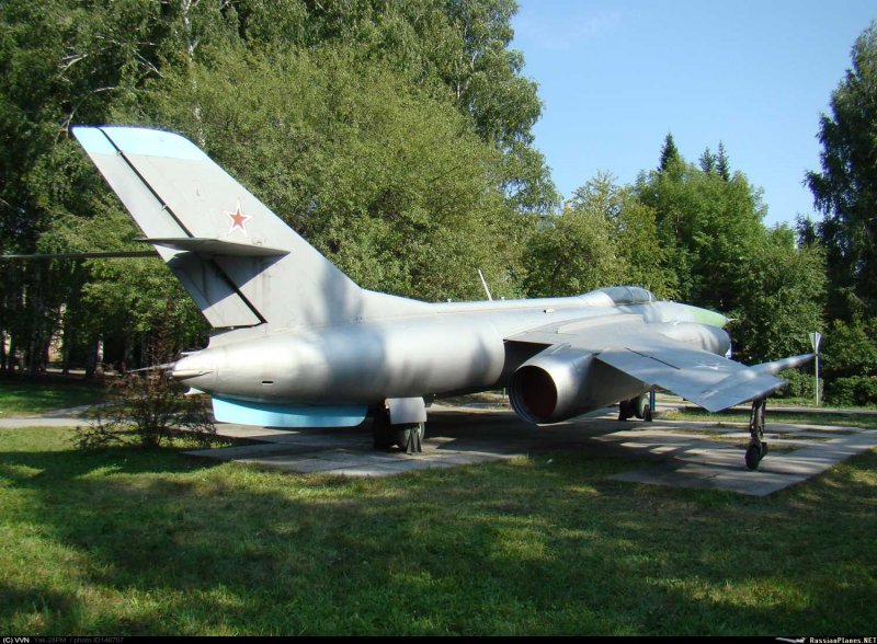 Як-25 1/48