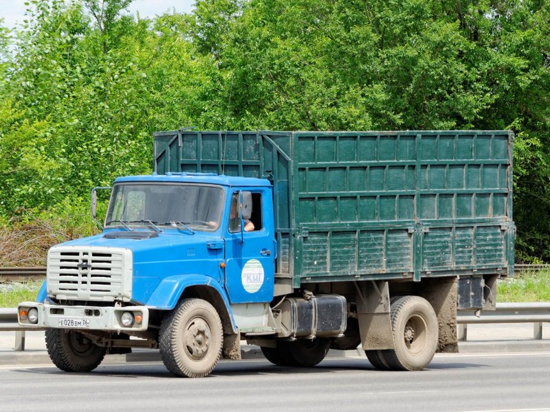 ЗИЛ 4331