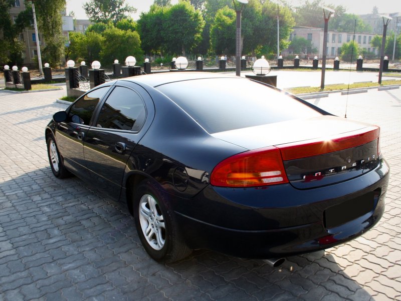 Dodge Intrepid II 1999