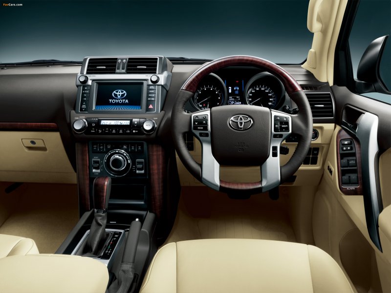 Toyota Land Cruiser Prado 150 салон
