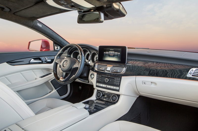 Mercedes-Benz CLS-class 2015