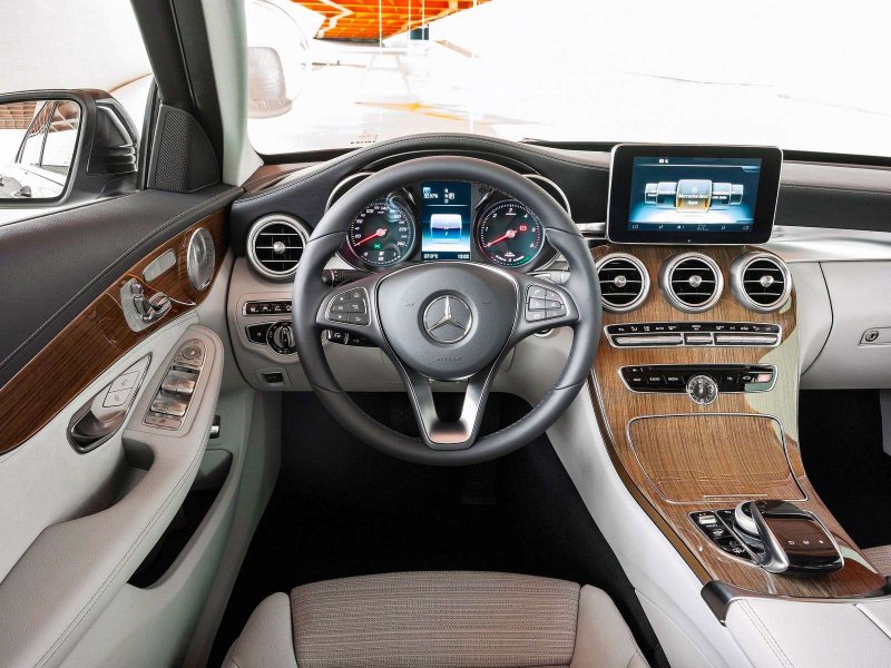 Mercedes Benz w205 салон