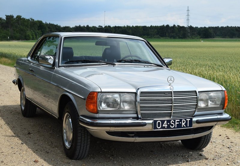 Mercedes Benz 230ce