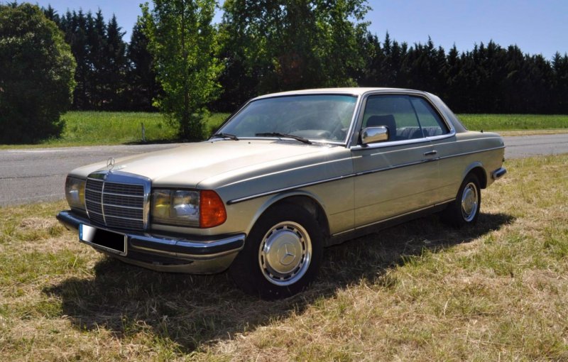 Mercedes Benz e 230