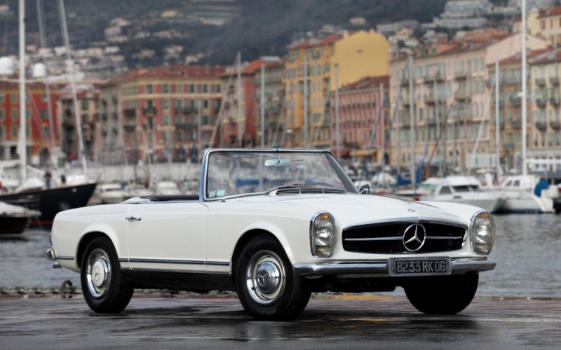 Mercedes-Benz w123 230