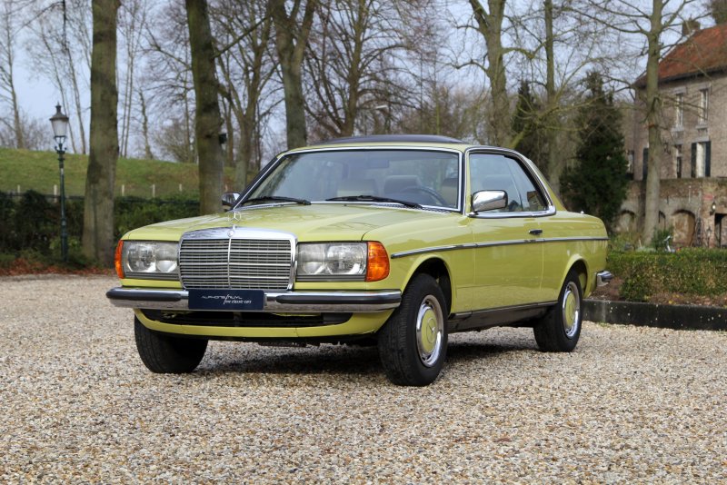 Мерседес Бенц w123
