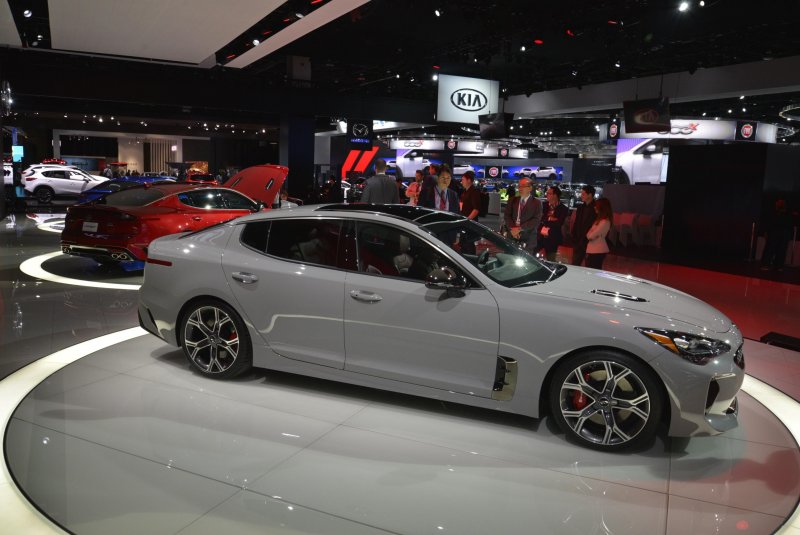 Kia Stinger Porsche