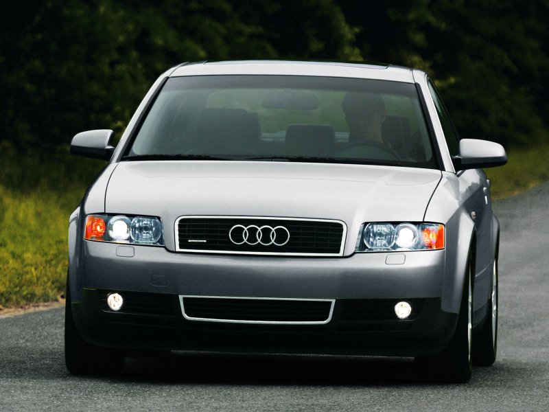 Audi a4 b6 2000