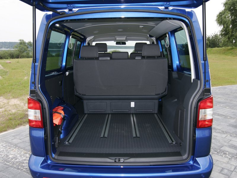 Volkswagen Multivan 5 багажник