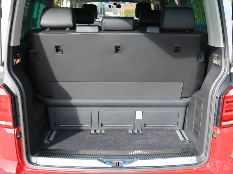 Холодильник в Volkswagen Multivan t6