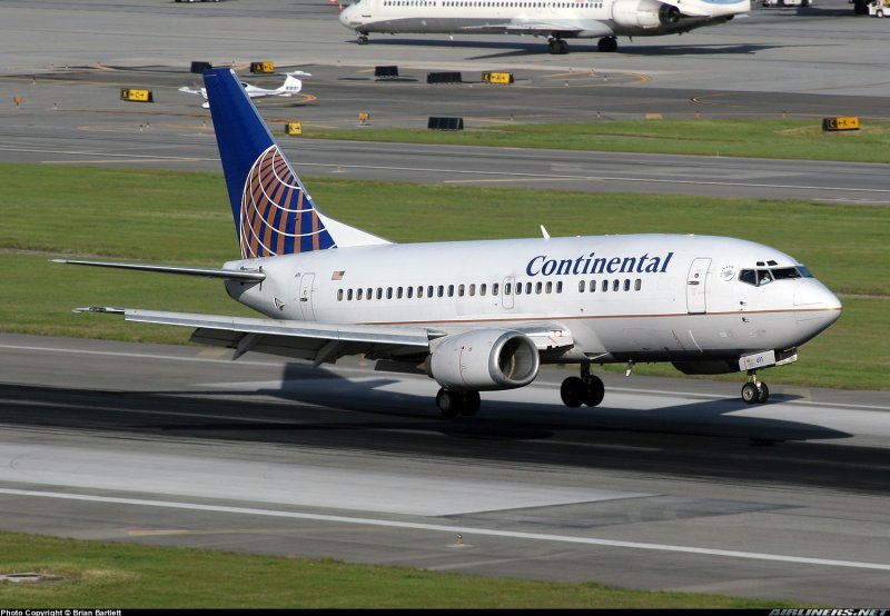 737 524 Боинг салон
