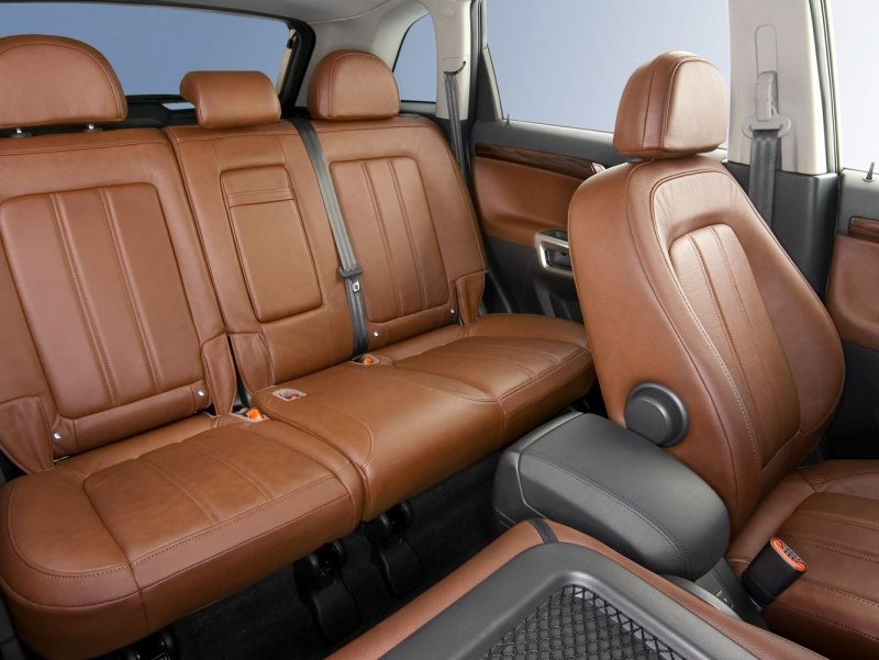 Opel Antara 2013 салон