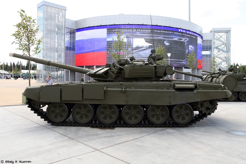 Виталий Кузьмин фото военной техники